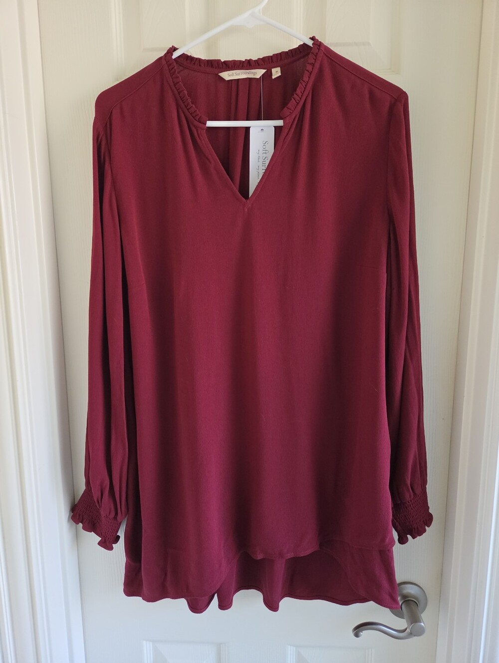 Soft Surroundings Burgundy V-Neck Long Sleeve Tunic Blouse Size Medium